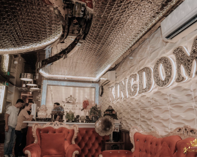 Nhận Ngay Ưu Đãi Hát Karaoke VIP Tại Kingdom Khi Đặt Trước!